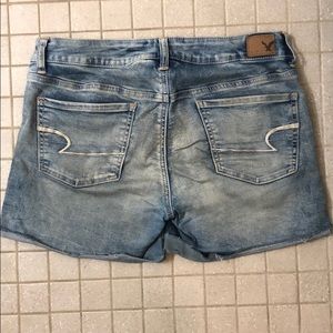 American Eagle ‘Barely Washed’ Shorts